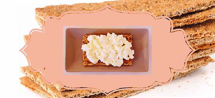 cottage-cheese-crispbread